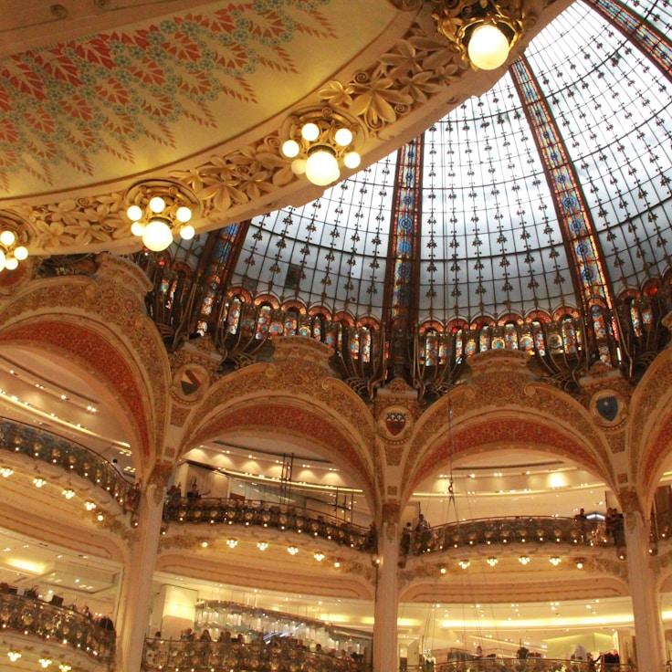 Family-friendly shopping and daily life in United States